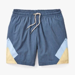 The Bayberry Trunk | Navy MC