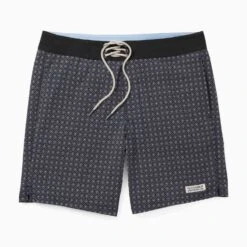The Nautilus Boardshort | Black Beacon