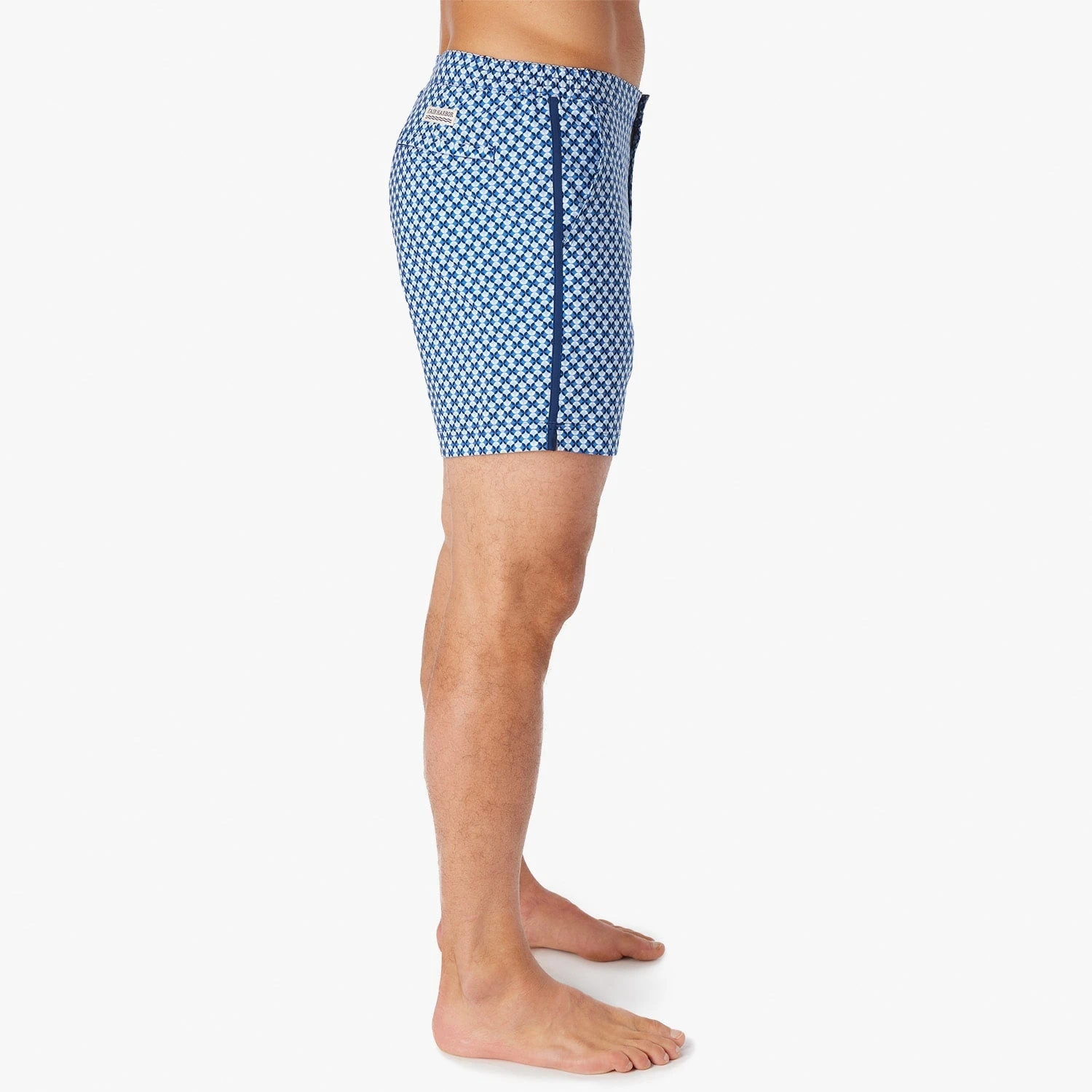 The Sextant Trunk | Sky Blue Retro Flower - Image 5